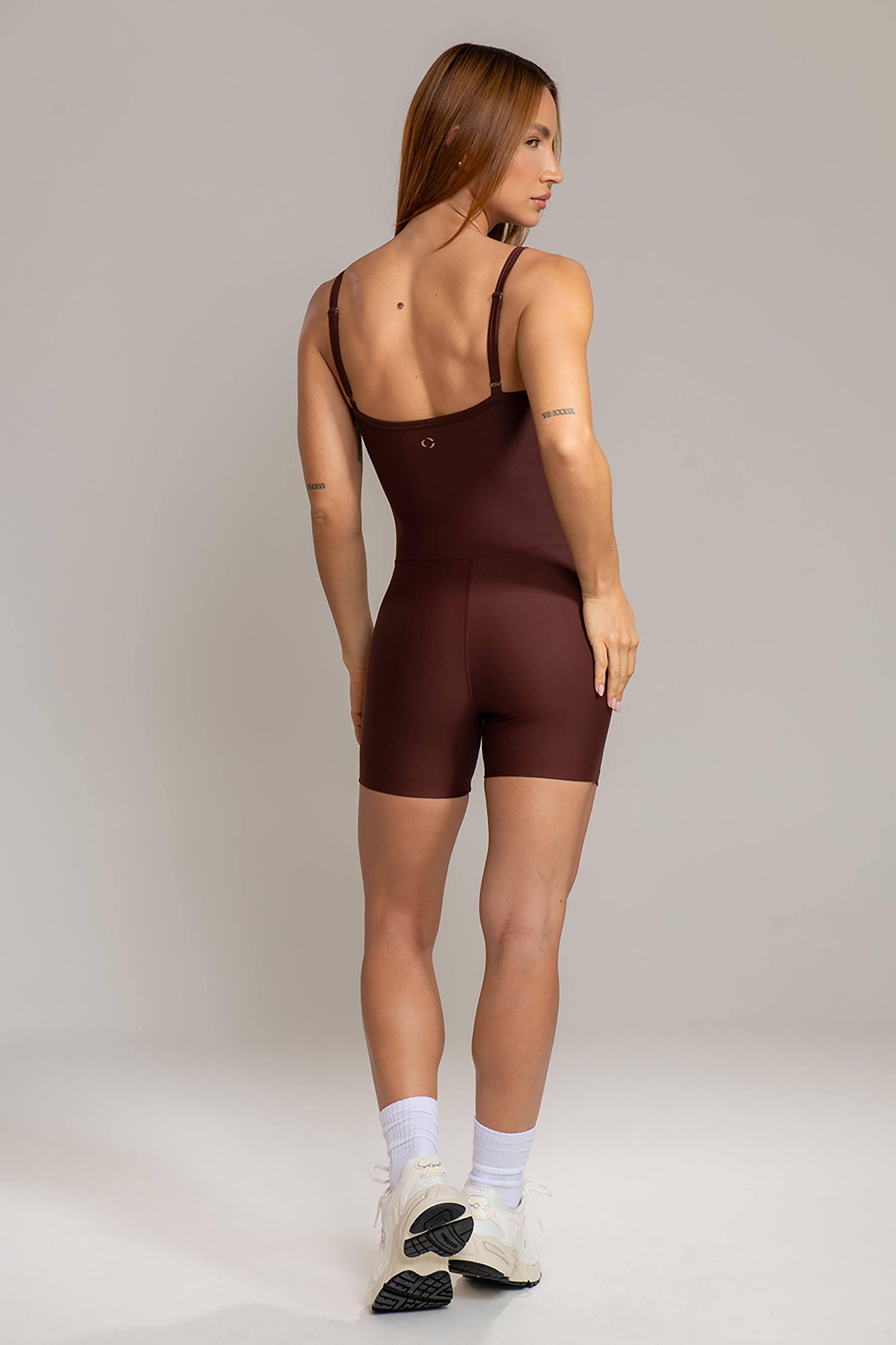 Macaquinho Skin Essential Couro