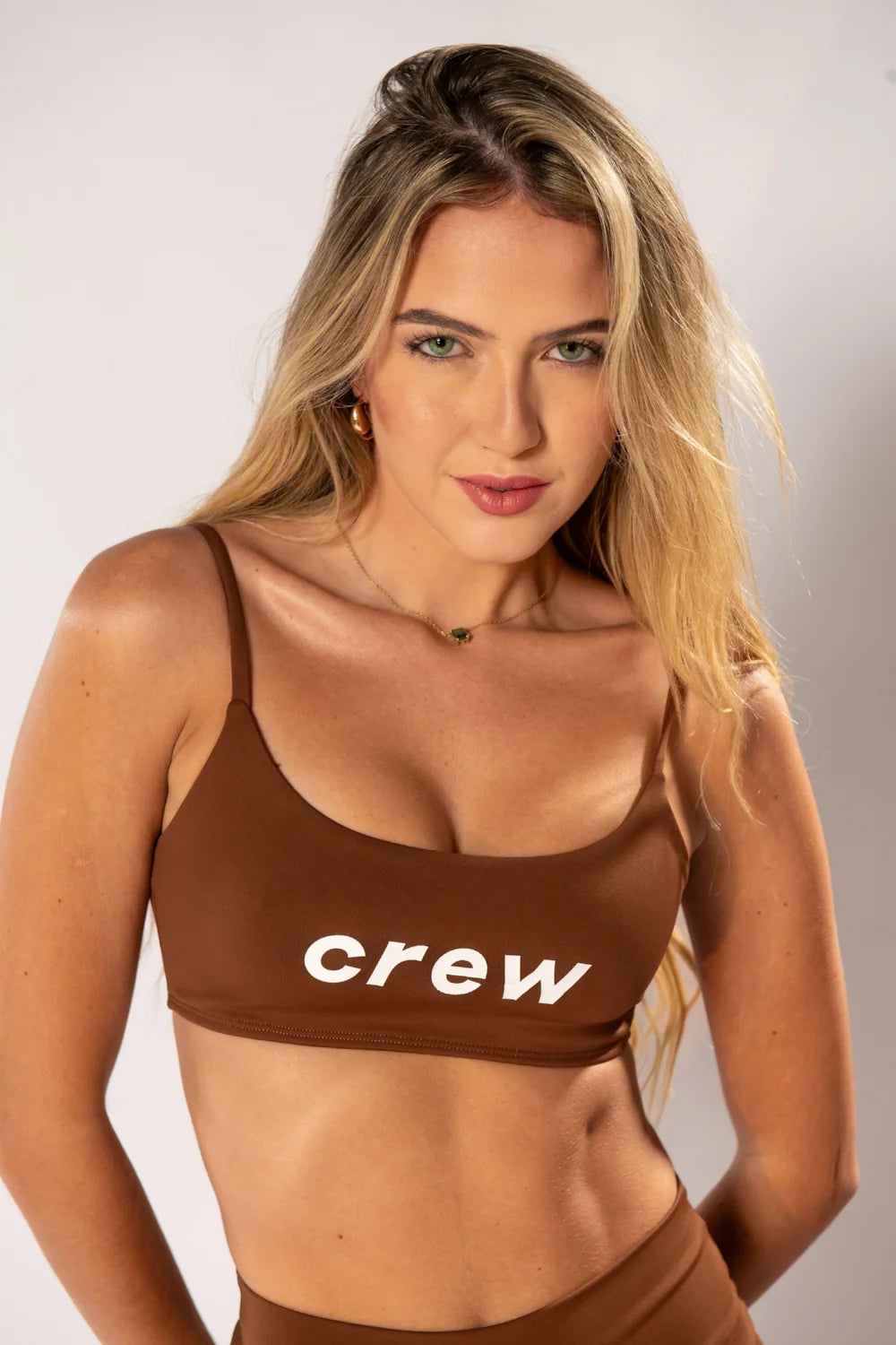 TOP CREW MARROM